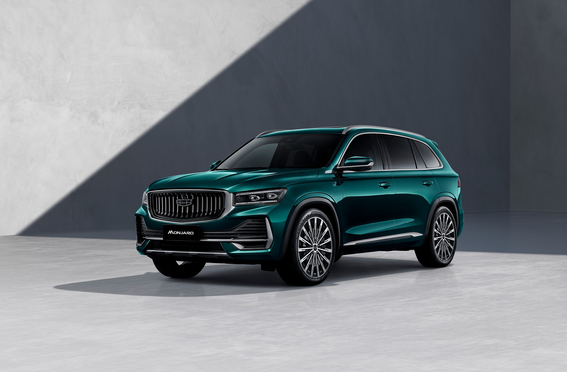 Geely Monjaro HEV / Premium / Flagship